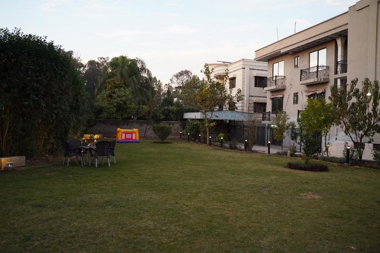 La Maison Islamabad Otel Dış mekan fotoğraf
