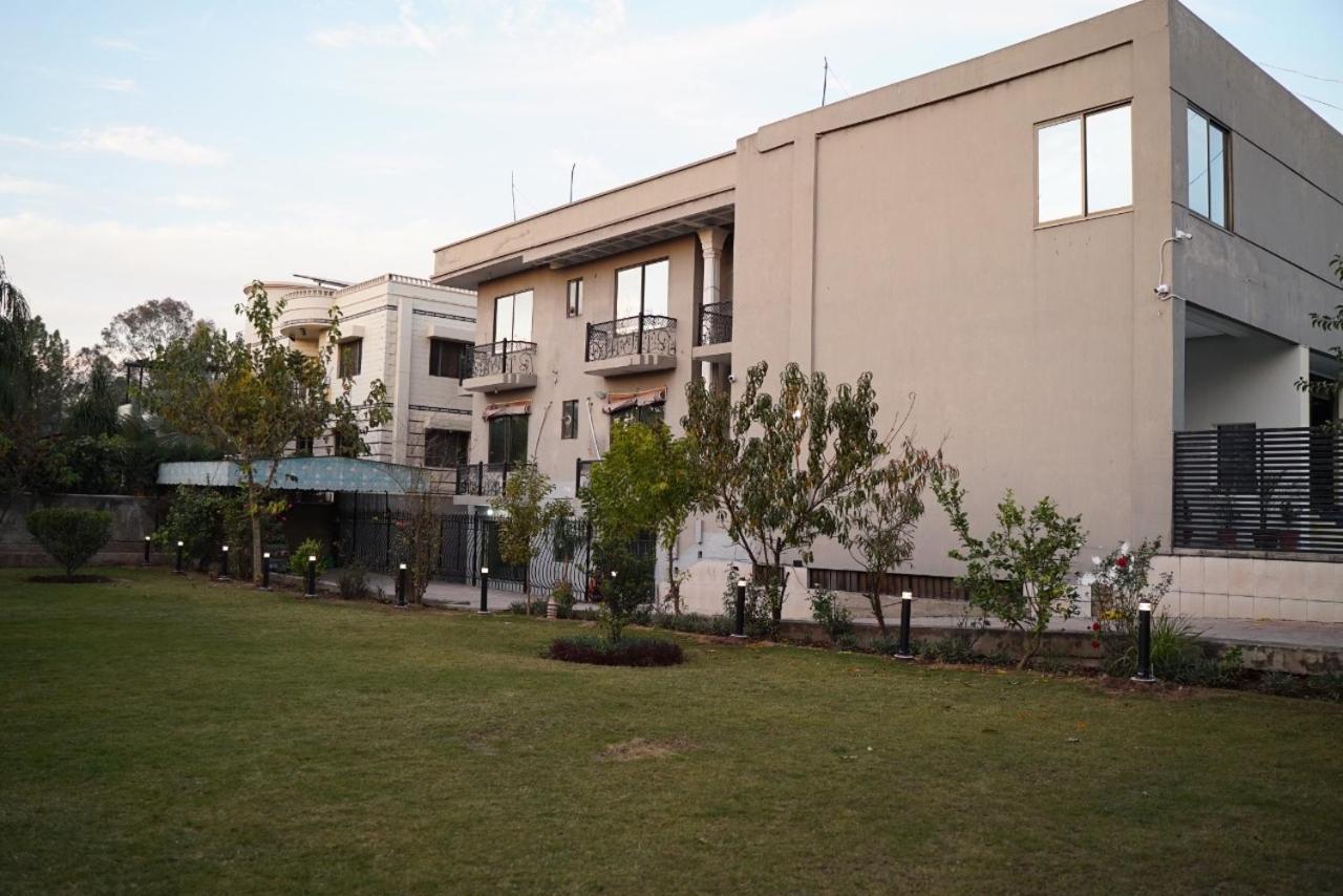 La Maison Islamabad Otel Dış mekan fotoğraf