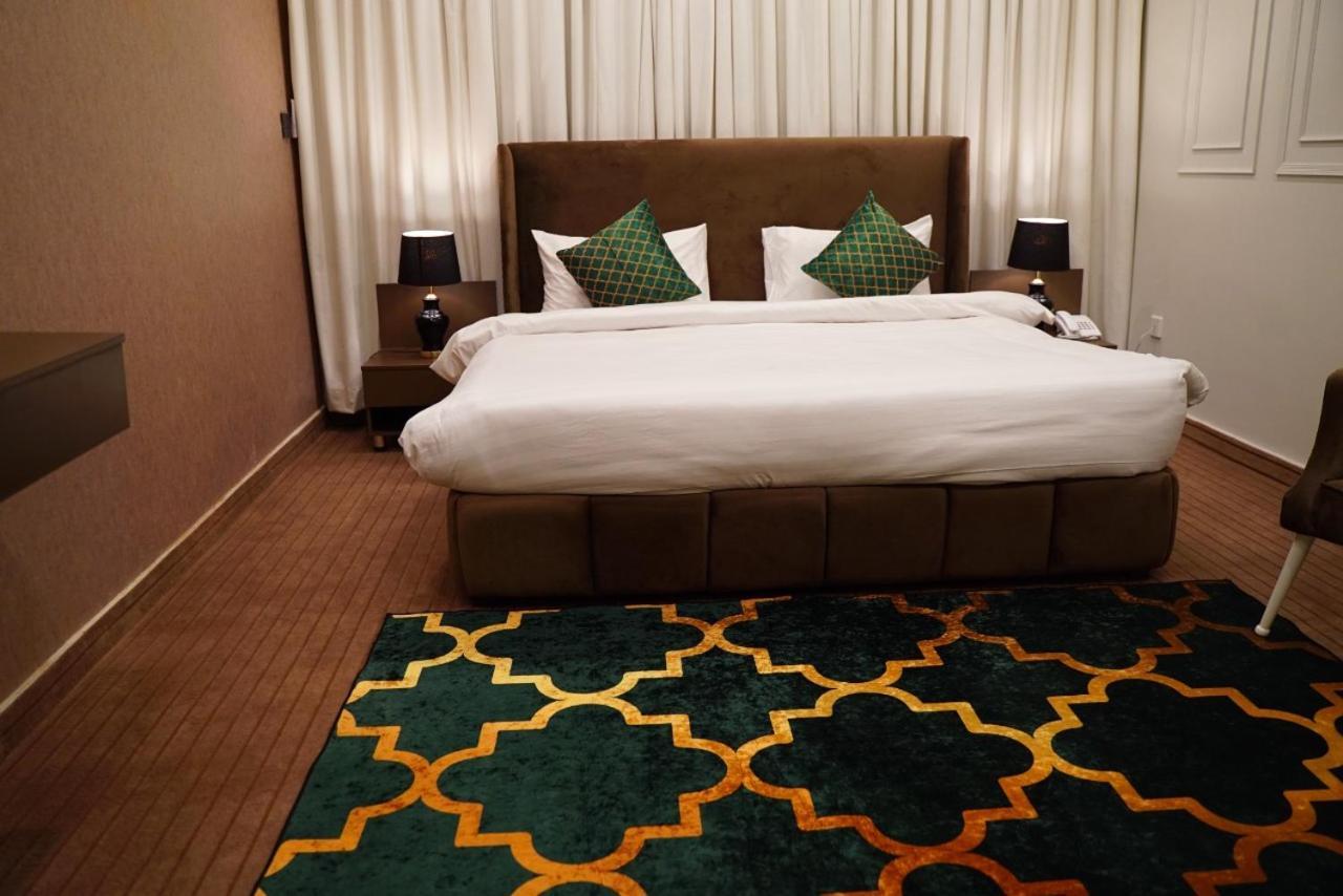 La Maison Islamabad Otel Dış mekan fotoğraf