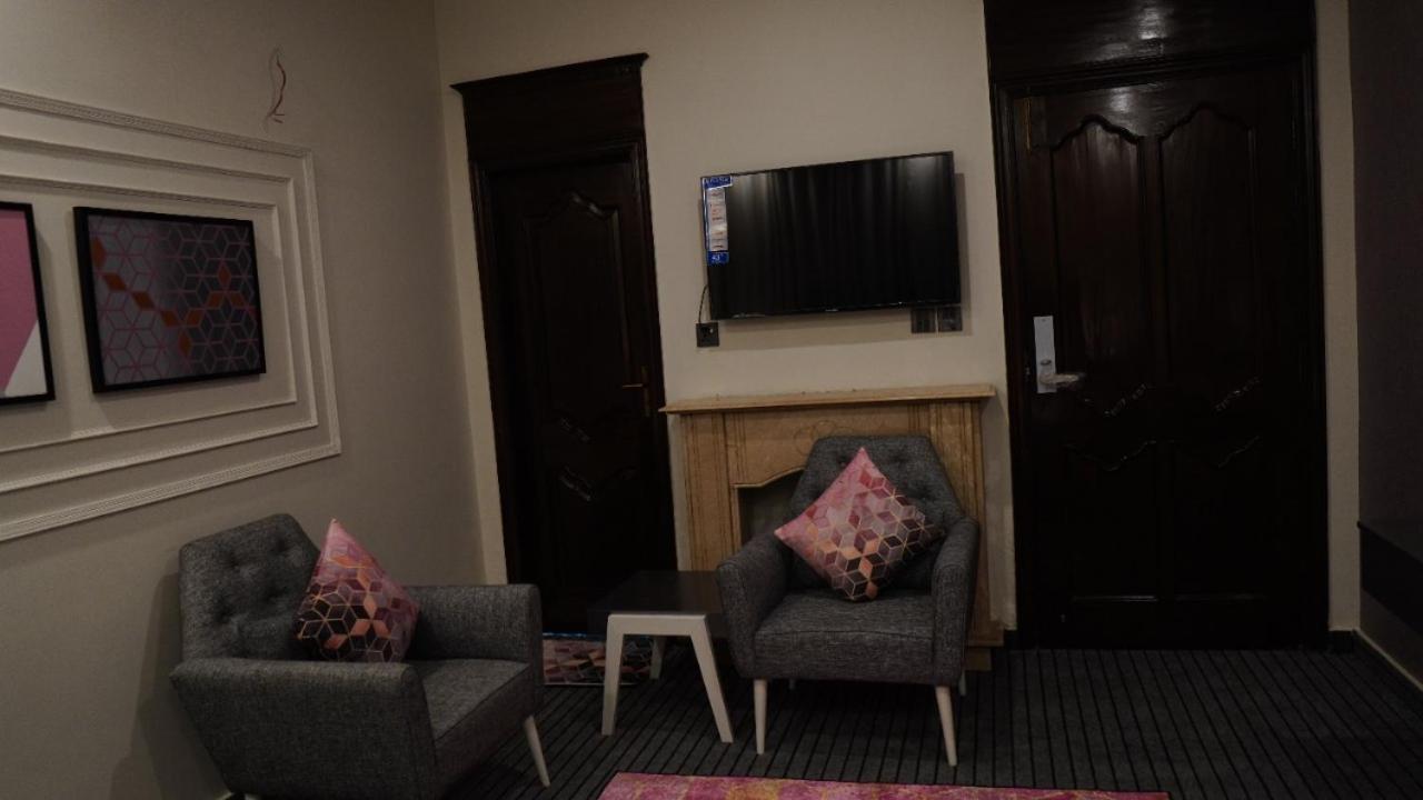 La Maison Islamabad Otel Dış mekan fotoğraf