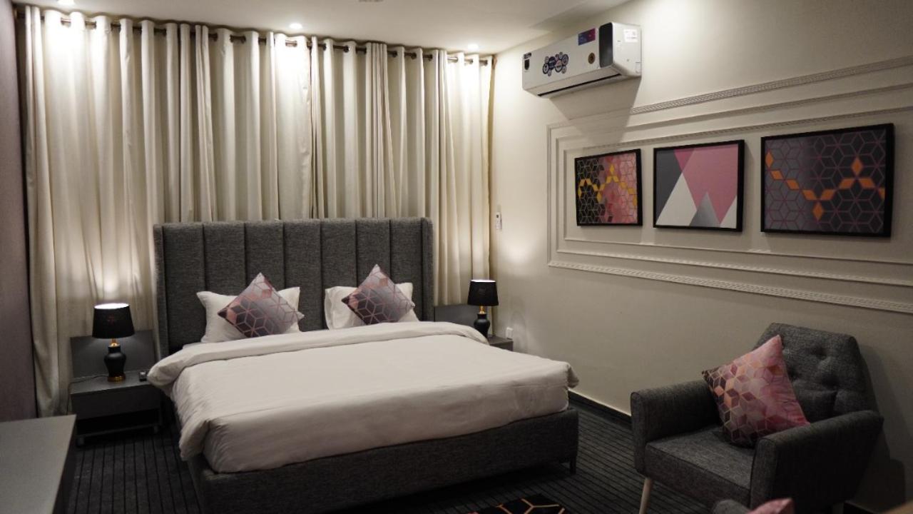 La Maison Islamabad Otel Dış mekan fotoğraf
